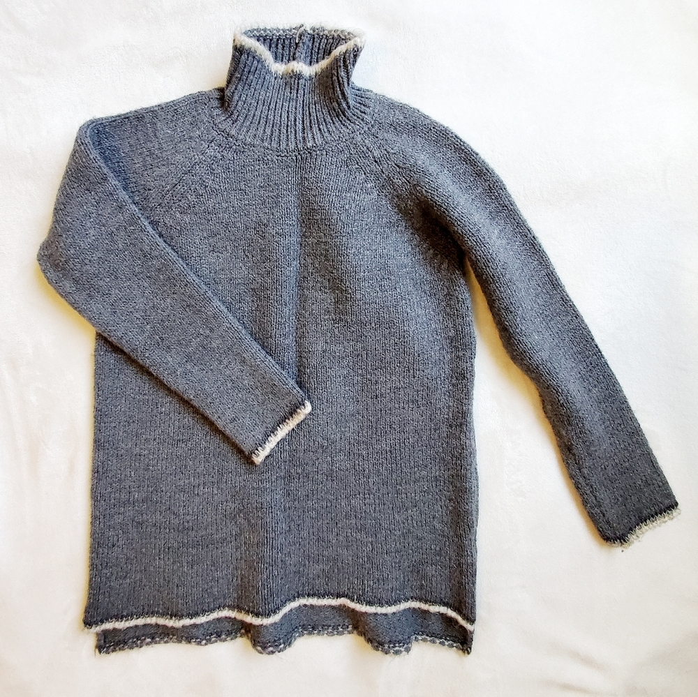 **Moving Sale***Zara Sweater